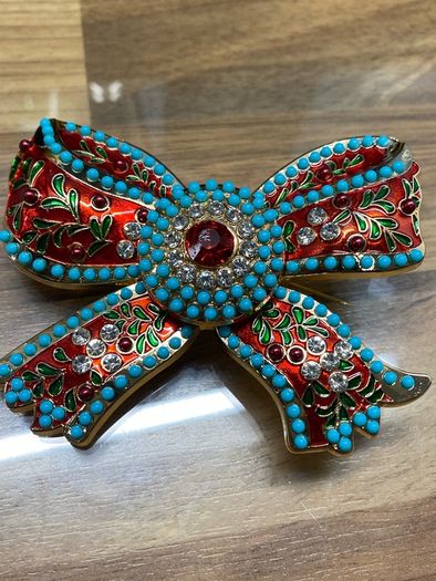 Large Diamante Brooh