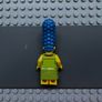 lego Simpsons sim027 Marge Simpson minifigure- White Hips Image 2