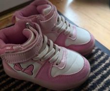 baby shoes