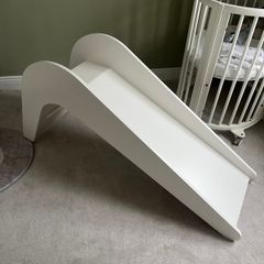 Jupiduu indoor slide
