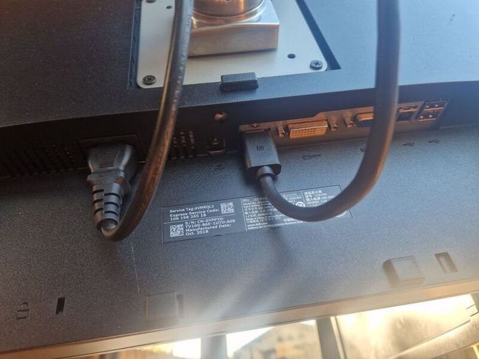 Dell monitors 2X 24 inch