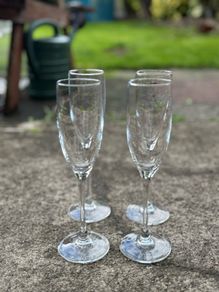 Champagne glasses 4x