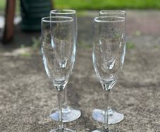 Champagne glasses 4x