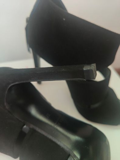 Zara shoe