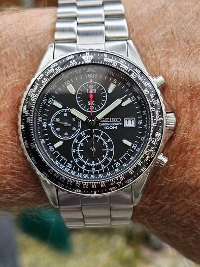 Watch Seiko Chronograph Pilot. Black.