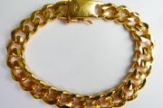 Men's Bracelet 18K  Gold Plated Cuban Link  Bracelet length 8"