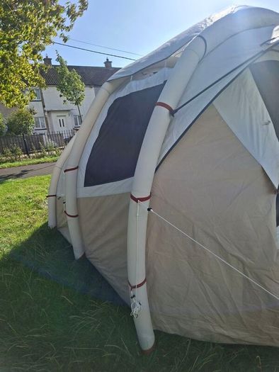 Quecha airseconds 4.1 fresh and black tent + pump