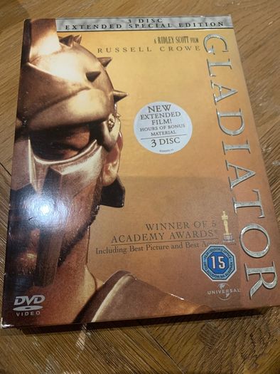 Gladiator (3 Disc Extended Special Edition)