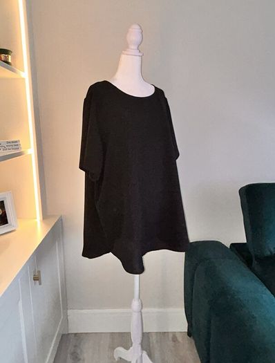 Brand New Ladies Black Top from Only Carmakoma. Size UK 24 / EU 52 cm