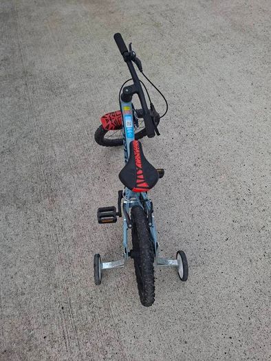 kids Orbea bike (like new)
