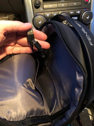 Men Shoulder Bags Black USB Charging Crossbody Bags Waterproof Casual Travel Messenger Bag Male Fit For 7.9 Inch iPad