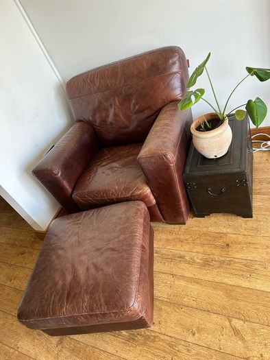 One seater sofa with stool included