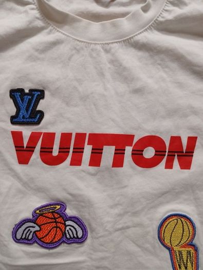 LV T-shirt ((kids Age 12-14yrs Immaculate))
