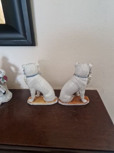 Bulldog figures