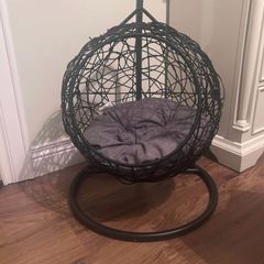 Egg chair for cat/dog
