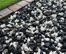 (8) Bags Of Decorative Stone