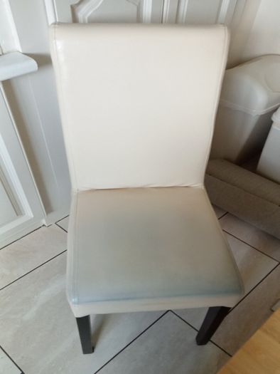 kitchen dining table and 4 chairs