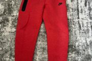 boys Nike trousers