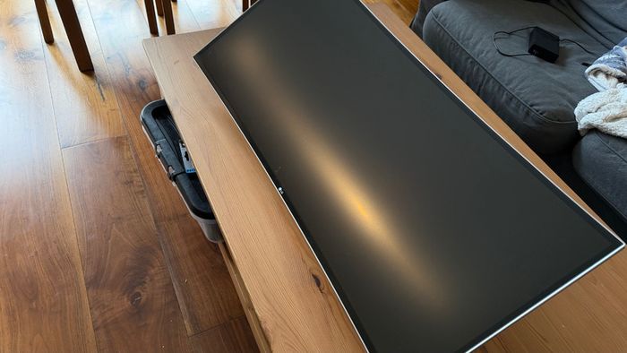 LG 34UC99-W ultrawide monitor in excellent condition.