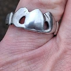 Vintage Irish Sterling Silver Claddagh Ring(1981)