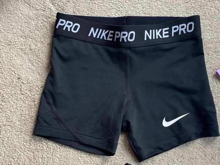 Nike Bundle - Girls size small