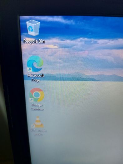 DELL Inspiron 15, Model 5100, Intel Core i3=7020U CPU, 2.3GHz, 4GB Ram, 1 Terrabyte HDD, Windows 10 64bit, Microsoft Edge, Chrome and VLC