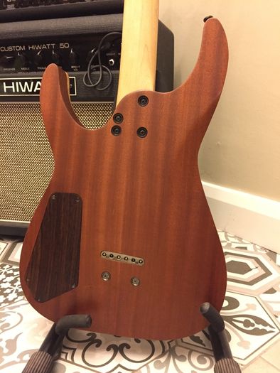 Sutch SR VI - hand crafted electric guitar