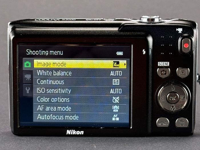 Nikon Coolpix S3100 digital camera pink