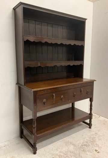 Antique dresser 192 x 122 x 52cm