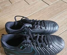 Nike Tiempo Legend 10 Pro TF in a black and deep jungle colorway