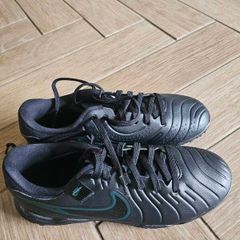 Nike Tiempo Legend 10 Pro TF in a black and deep jungle colorway