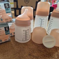 Suavinex Anti-Colic Zero Zero Bottles