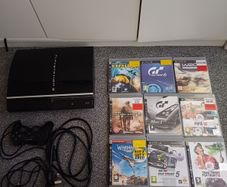 Sony PlayStation 3  + 9 Games + Controller