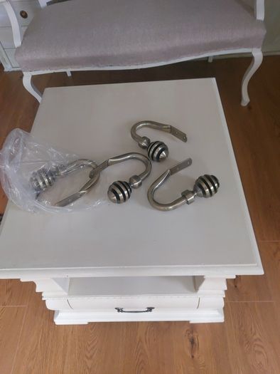 Brass tie backs