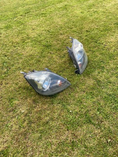 Genuine Ford Fiesta MK6 Facelift Headlights Pair (2005 - 2008)