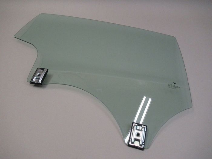 Tesla Model 3 rear door windows(clear glass,  no tint)