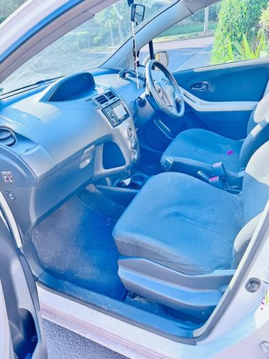 Toyota Yaris 2011