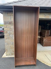 Walk in wardrobes