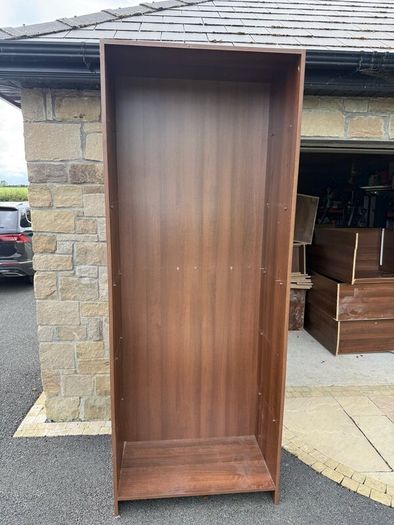 Walk in wardrobes