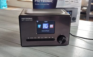 Internet Radio WiFi Dab with original adapter Brand New Working perfectly Original Box