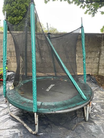 FREE Tranpoline 9 foot