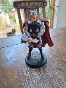 Thor statue
