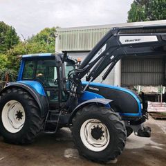 Valtra T150