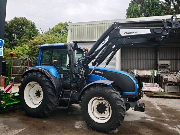 Valtra T150