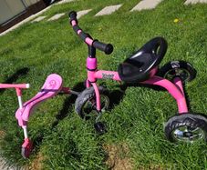 Girl bikes
