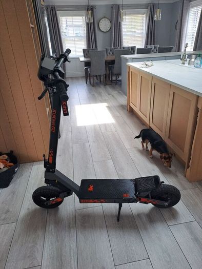 E scooter,  G2,
