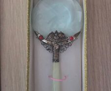 Magnifying glass