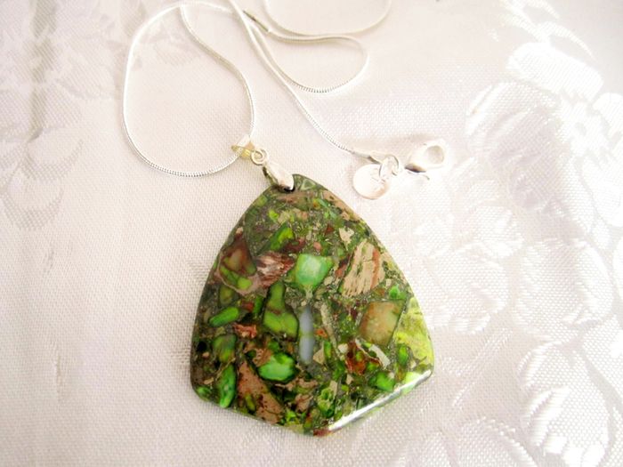 Gemstone Green Faux Agate Pendant with silver plated necklace