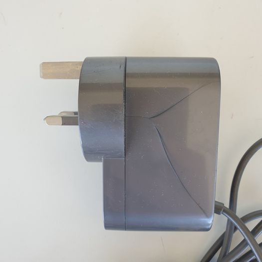 Dyson battery charger for DC models