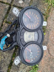 Suzuki VStrom 650 clocks